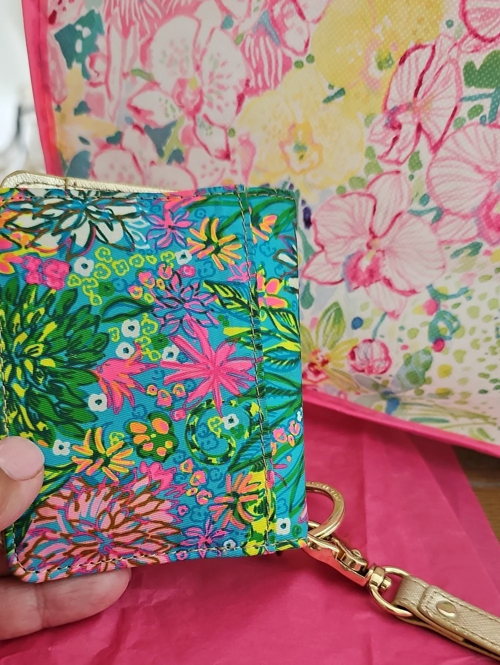 Lilly Pulitzer Bright Floral Wristlet ID And Cardholder And Lilly Packaging Bag